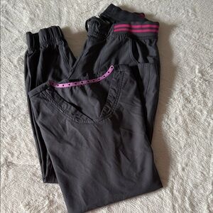 HeartSoul Gray jogger scrubs with Pink Accents